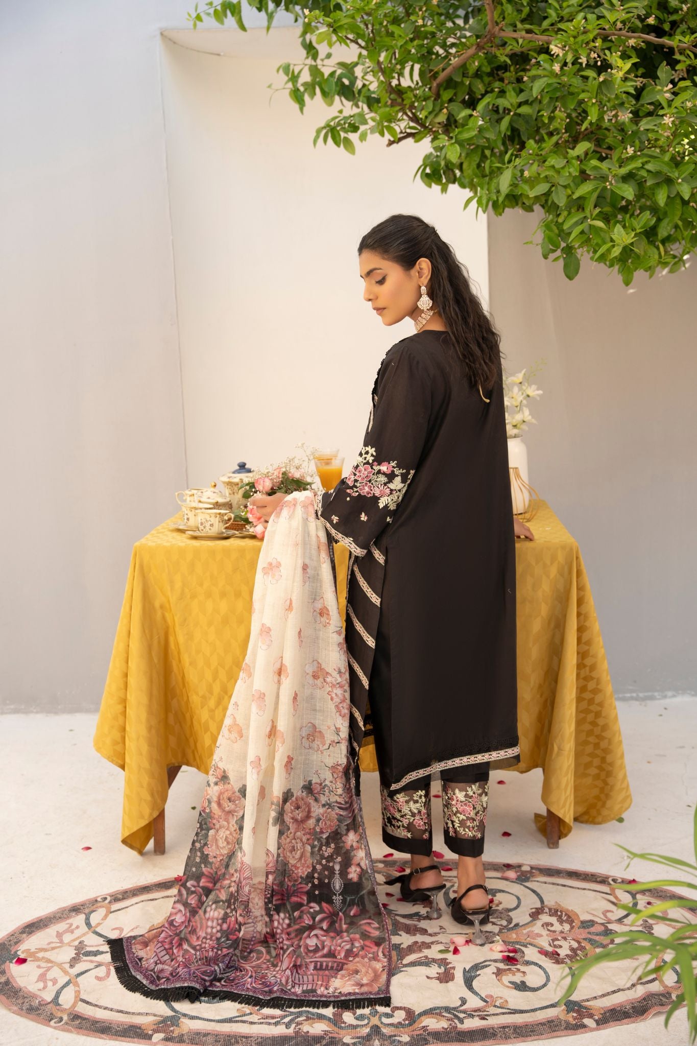 Mannat Murad Fashion