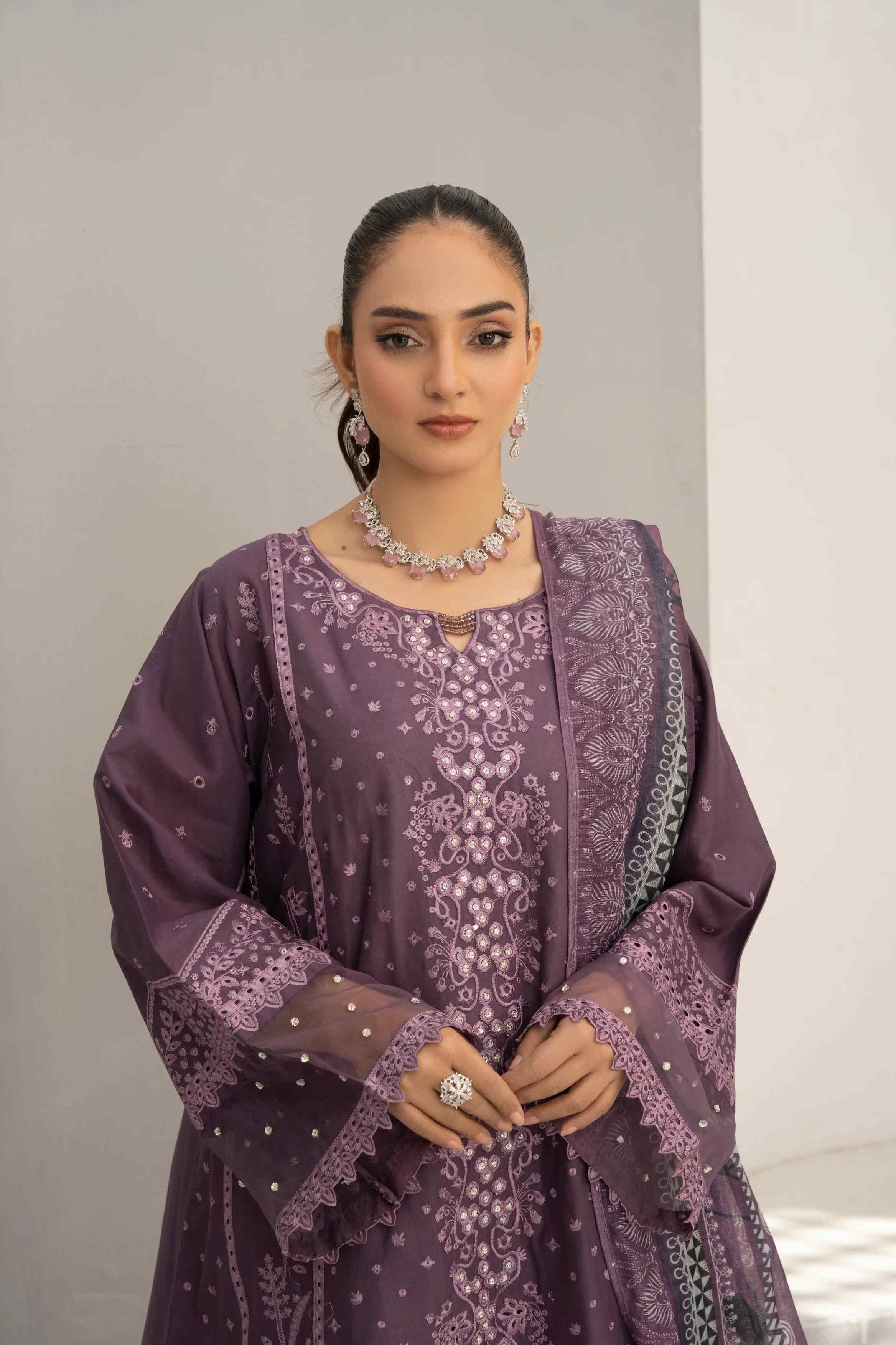 Mannat Murad Fashion